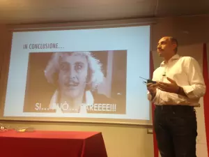 Cosa abbiamo imparato al Coworking Camp 2014 a tema "Coworking e Comunicazione". coworking camp milano 24 Cowo ha organizzato il 5° Barcamp nazionale sul coworking - CowoCamp14 - Milano 28/6/14