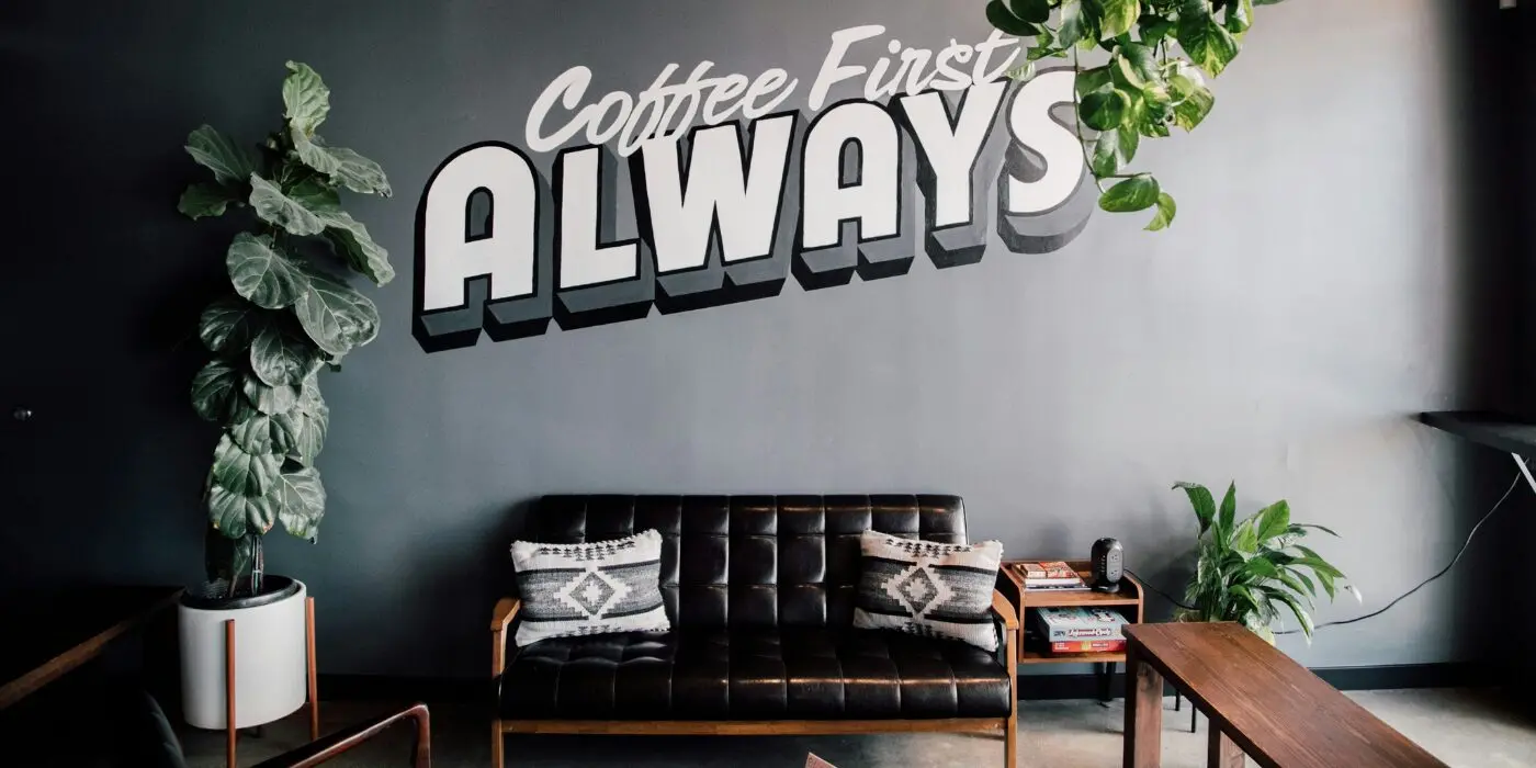 pausa caffè durante l'orario di lavoro